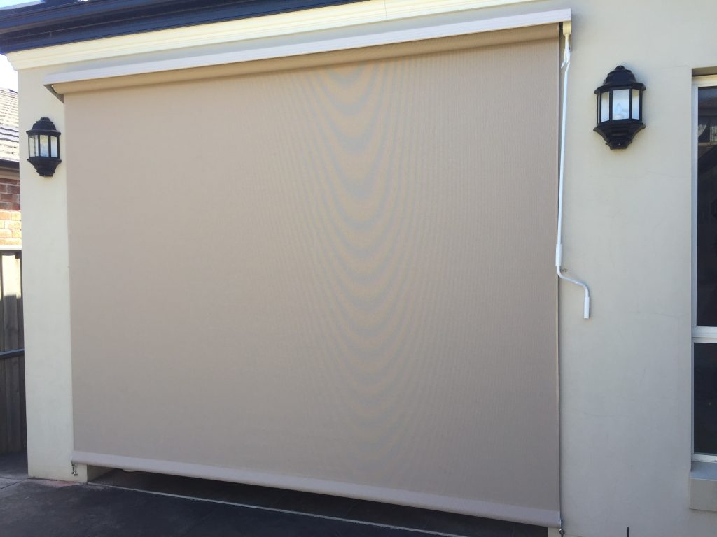 Advantages of Installing Outdoor Roller Blinds in Sydney